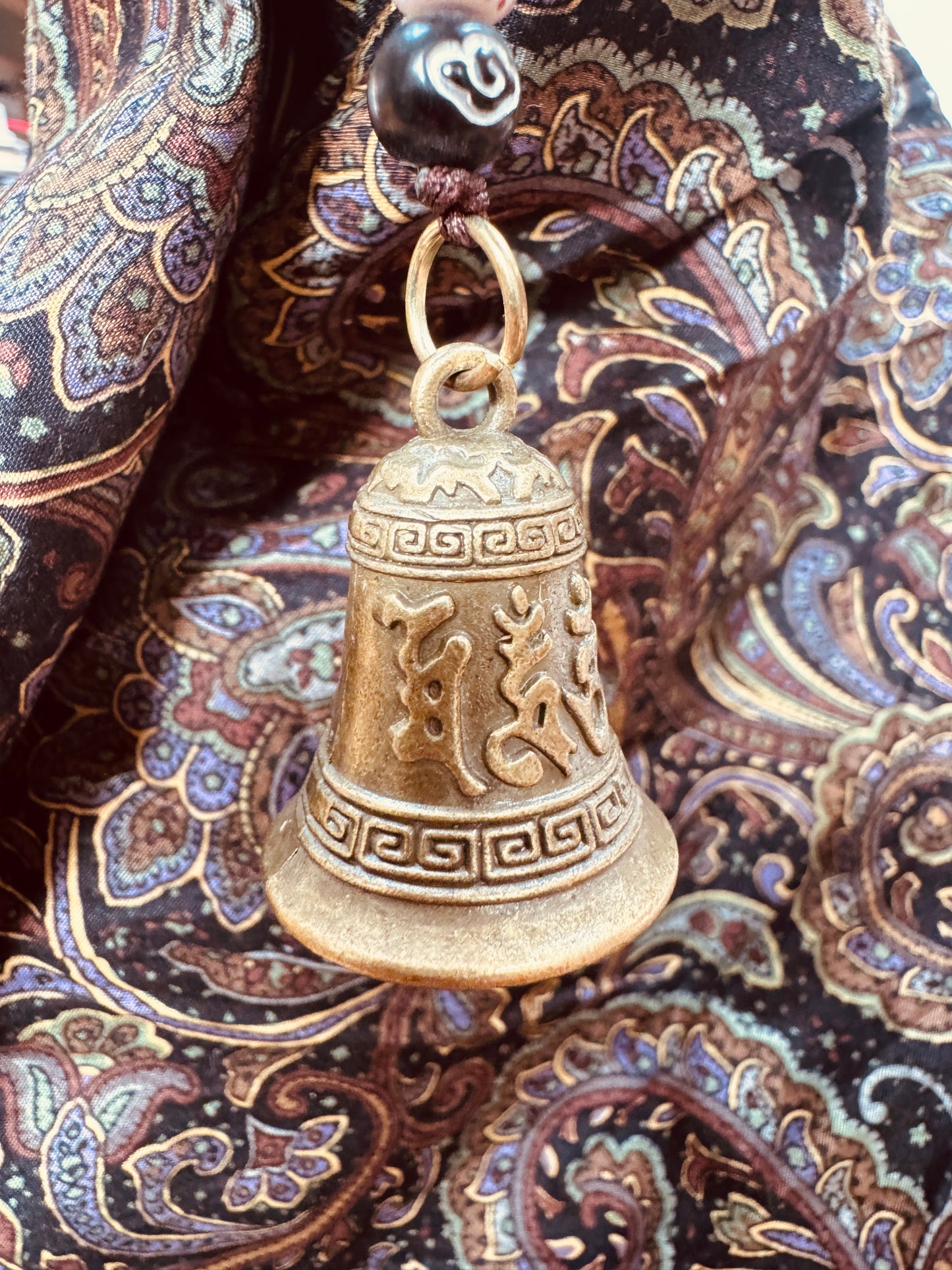 Gremlin Bell – Om Mani Padme Hum