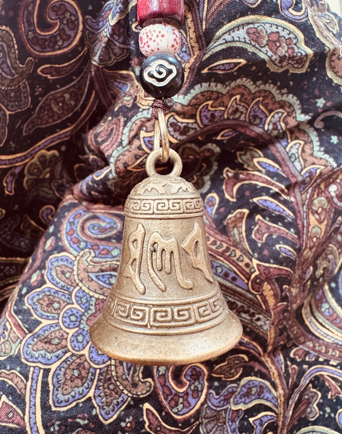 Gremlin Bell – Om Mani Padme Hum