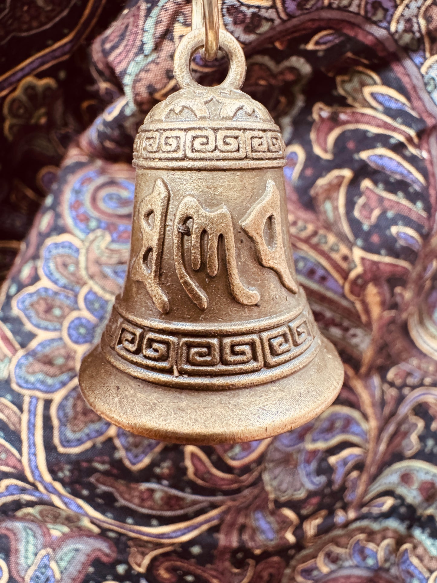 Gremlin Bell – Om Mani Padme Hum